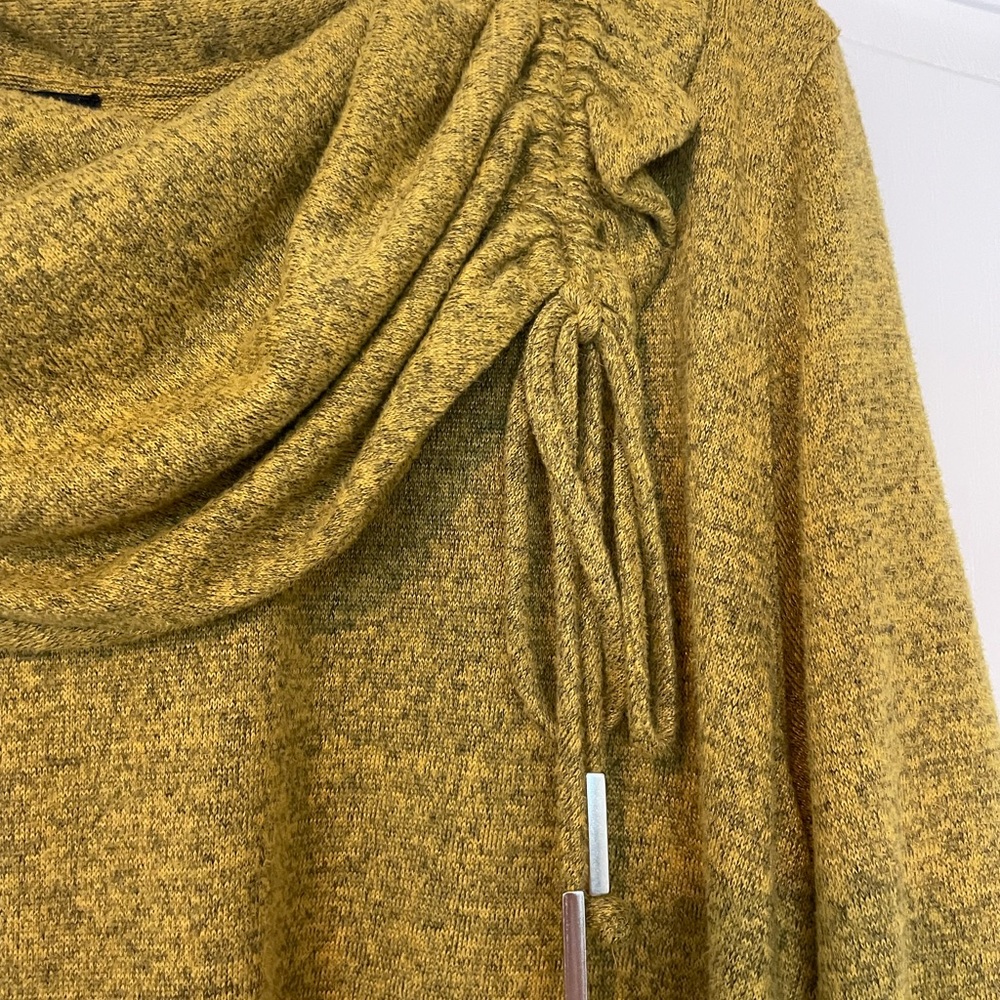 ALI MILES XL Cowl Neck Sweater with Elegant Ruching - Picture 3 of 11